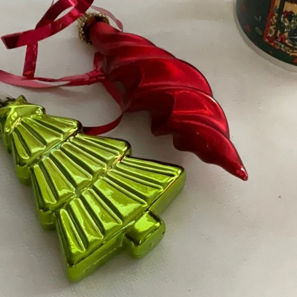 XMAS mug & ornaments - Picture 4 of 4